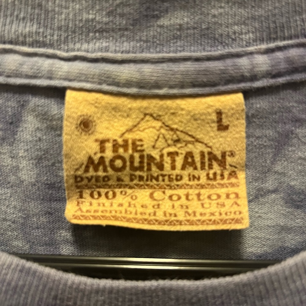 The Mountain 90’s Tie Dye Unisex Cat Tee - Picture 3 of 3